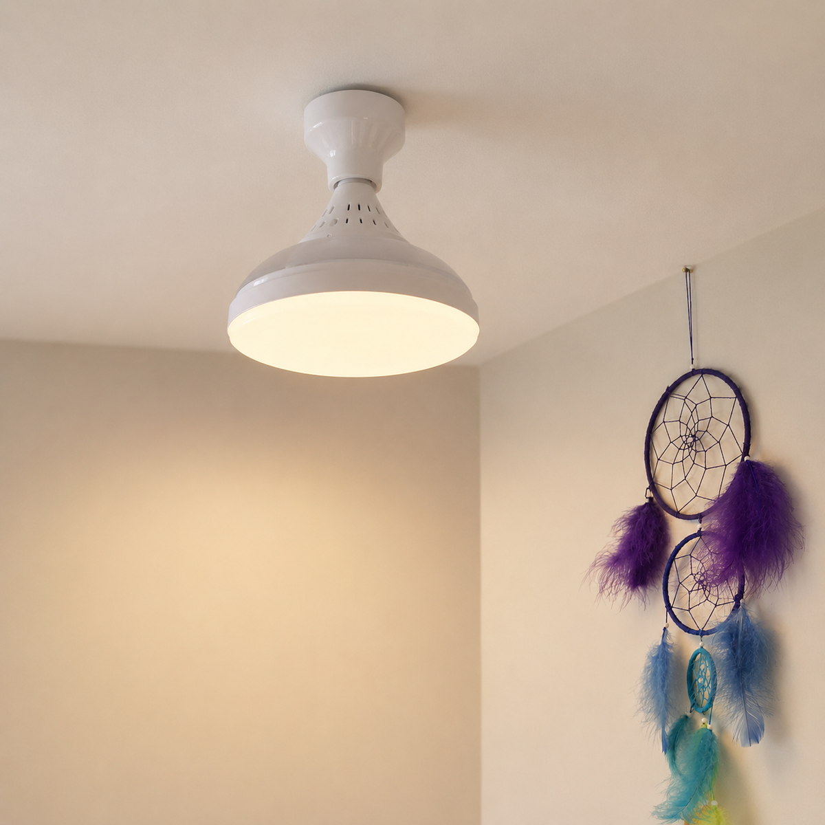 BreezeLight™ Compack - Ventilador de techo con aspas retráctiles y LED, casquillo E27