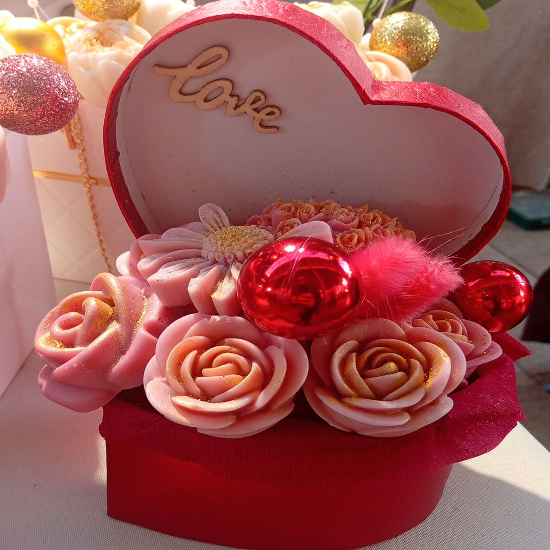 Corazón floral aromático artesanal